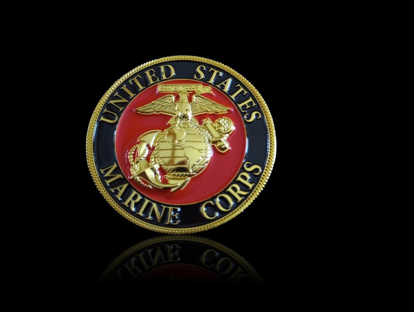 U.S MARINE CORPS 2nd DIVISION CHALLENGE COIN NEW IN PACKAGE COLLECTOR'S SERIES