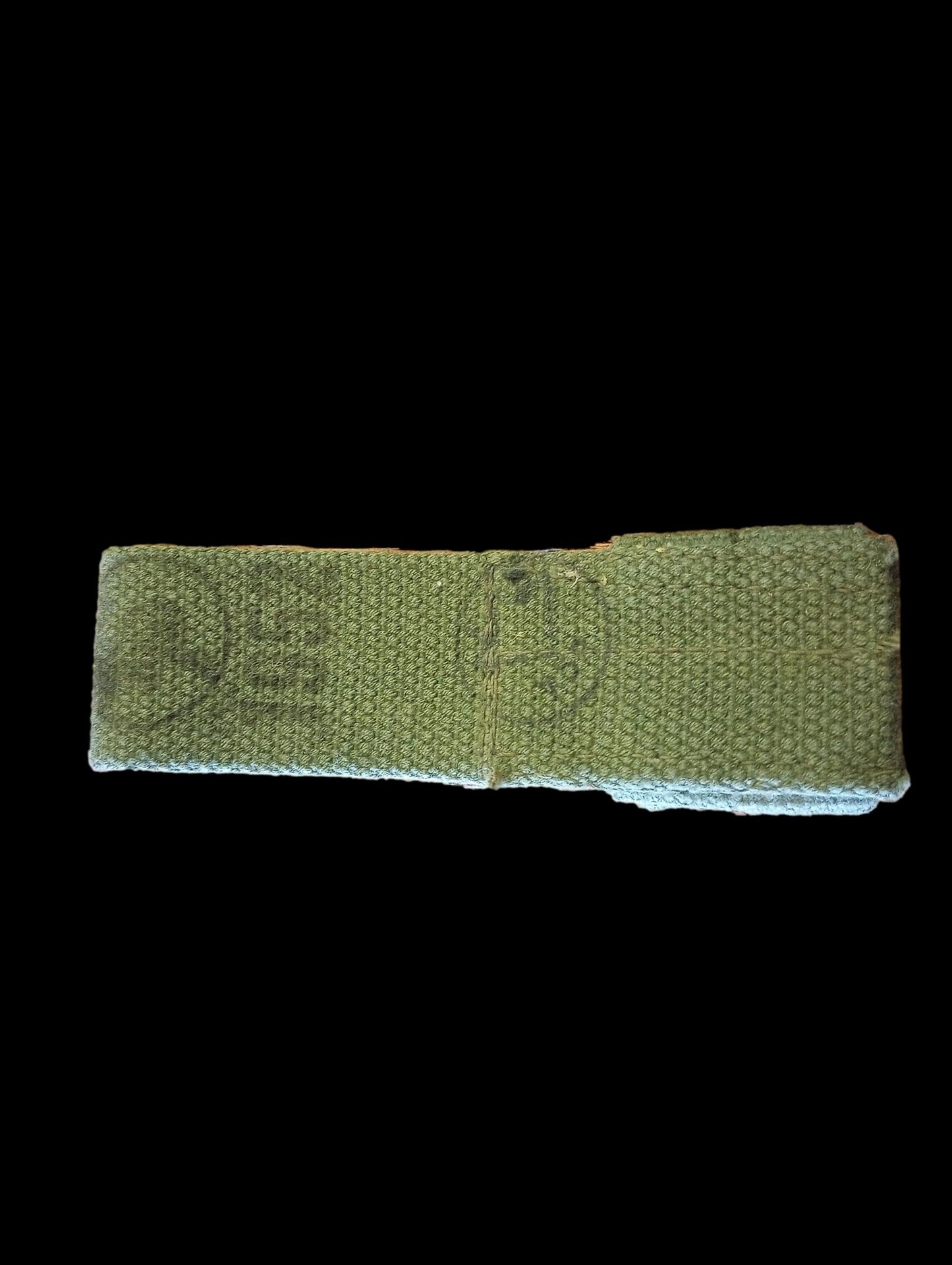 POST WWII BRITISH ENFIELD MILITARY P-51 WEB BAYONET SHEATH BELT FROG NO 4 1952