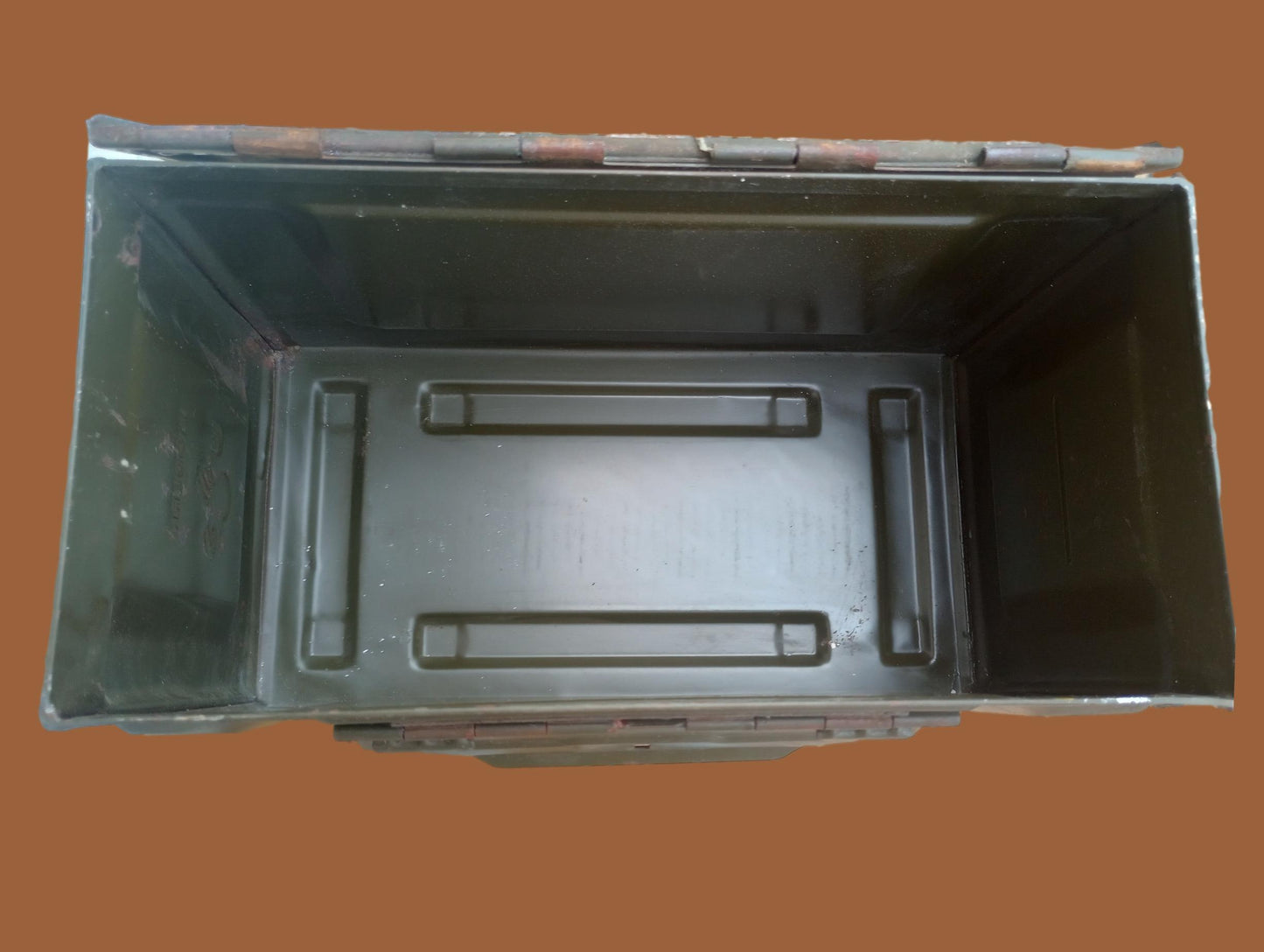 U.S MILITARY WWII 50 CAL AMMO CAN SIDE LOADER AMMUNITION CAN ARMY MARINE CORPS