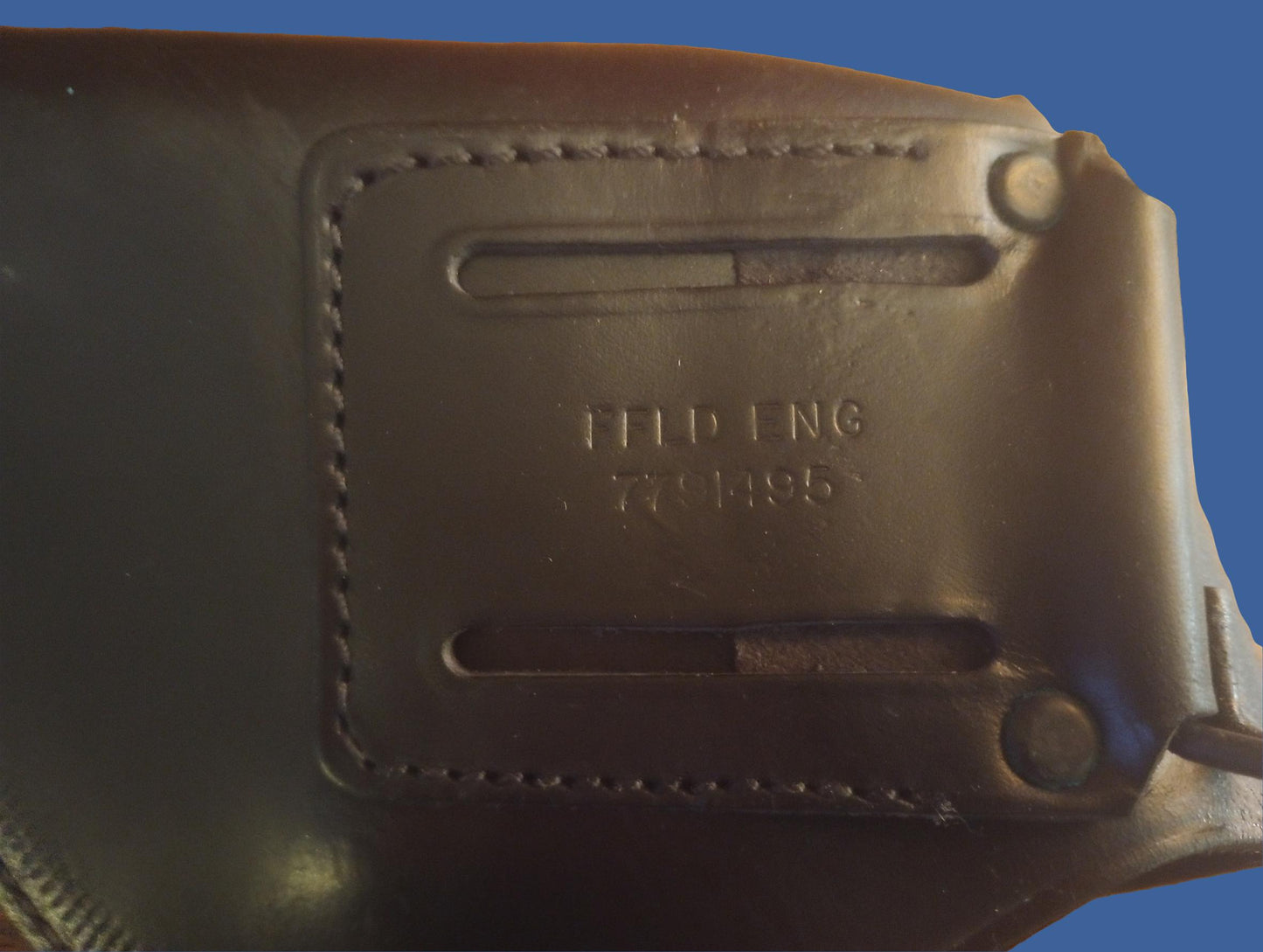 .38 PISTOL HOLSTER MILITARY ISSUE BLACK LEATHER HIP RH FFLD ENG NOS