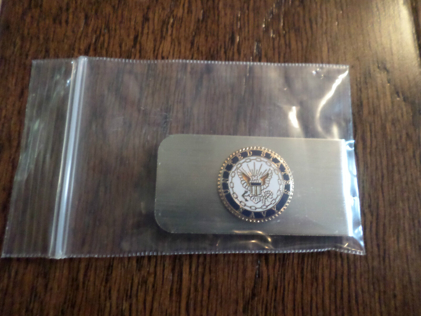 U.S MILITARY NAVY INSIGNIA LOGO METAL MONEY CLIP U.S.A MADE NEW IN BAGS
