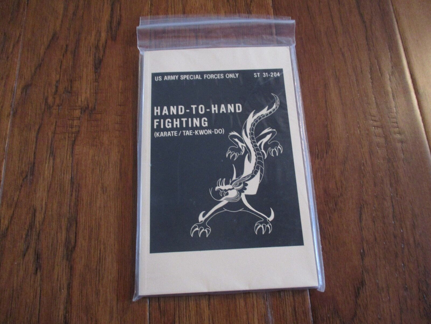 U.S ARMY SPECIAL FORCES HAND TO HAND FIGHTING KARATE HANDBOOK TAE-KWON-DO