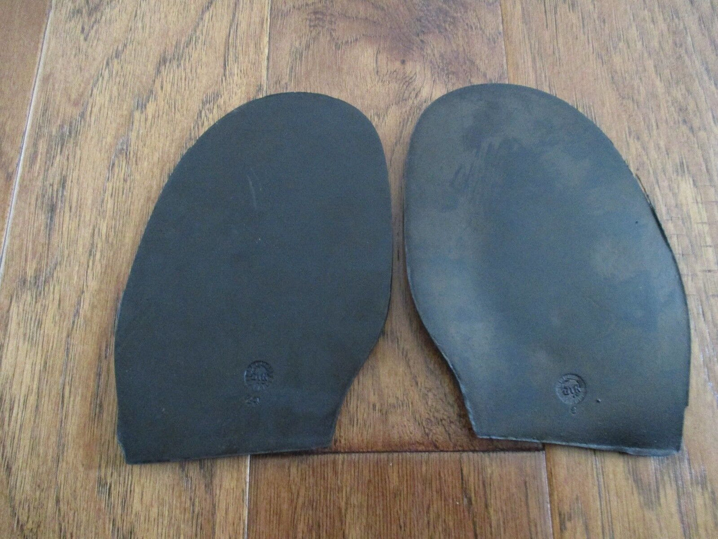 U.S MILITARY WWII REPLACEMENT SOLES FOR ARMY COMBAT BOOTS NEW 1 SET 10 -10 1/2
