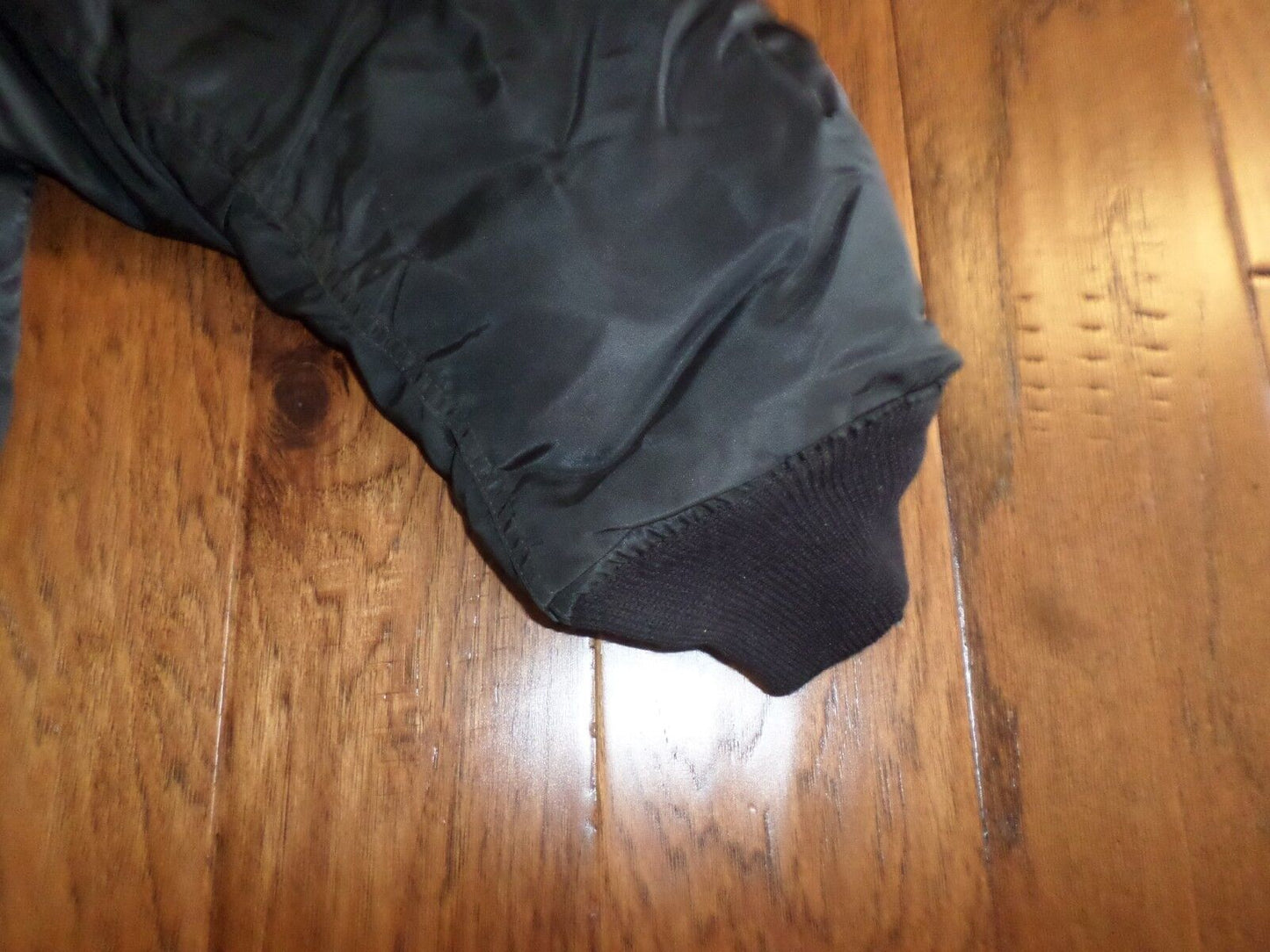 MA-1 U.S MILITARY ISSUE BOMBERS FLIGHT JACKET AIR FORCE GOLDEN MFG CO USA MADE