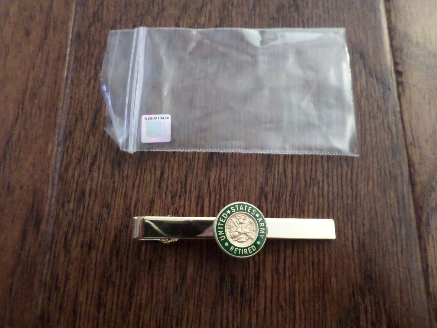 U.S MILITARY ARMY RETIRED TIE BAR OR TIE TAC CLIP ON TYPE U.S.A MADE U.S ARMY