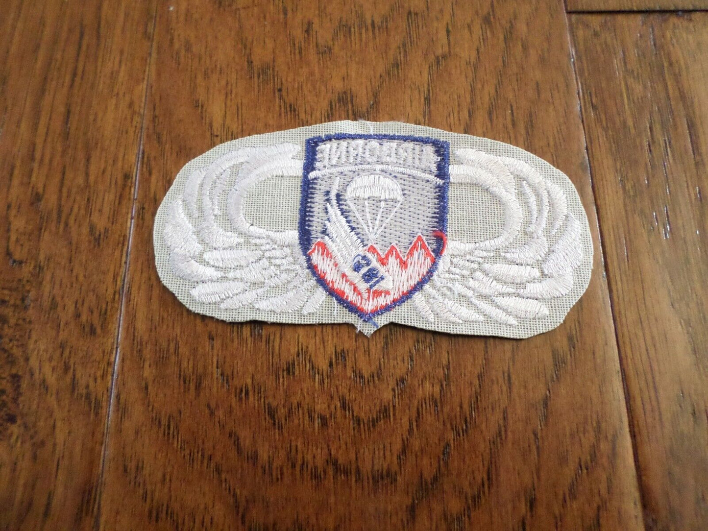 187TH AIRBORNE BRIGADE PATCH JUMP WINGS U.S. MILITARY 4 1/2" X 2 1/2"