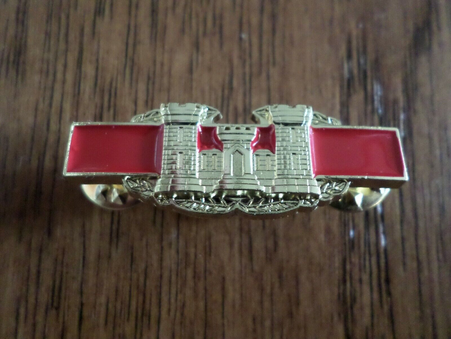 U.S MILITARY ARMY COMBAT ENGINEER BADGE HAT LAPEL PIN MINIATURE SIZE 1 3/4" INCH