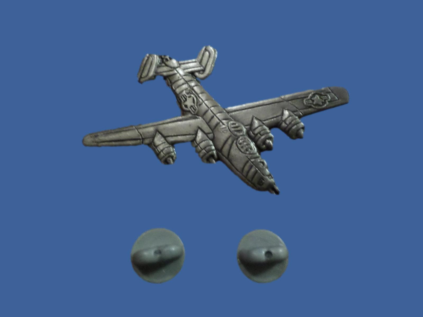 U.S MILITARY B-24 LIBERATOR BOMBER PLANE HAT PIN BADGE U.S AIR CORPS
