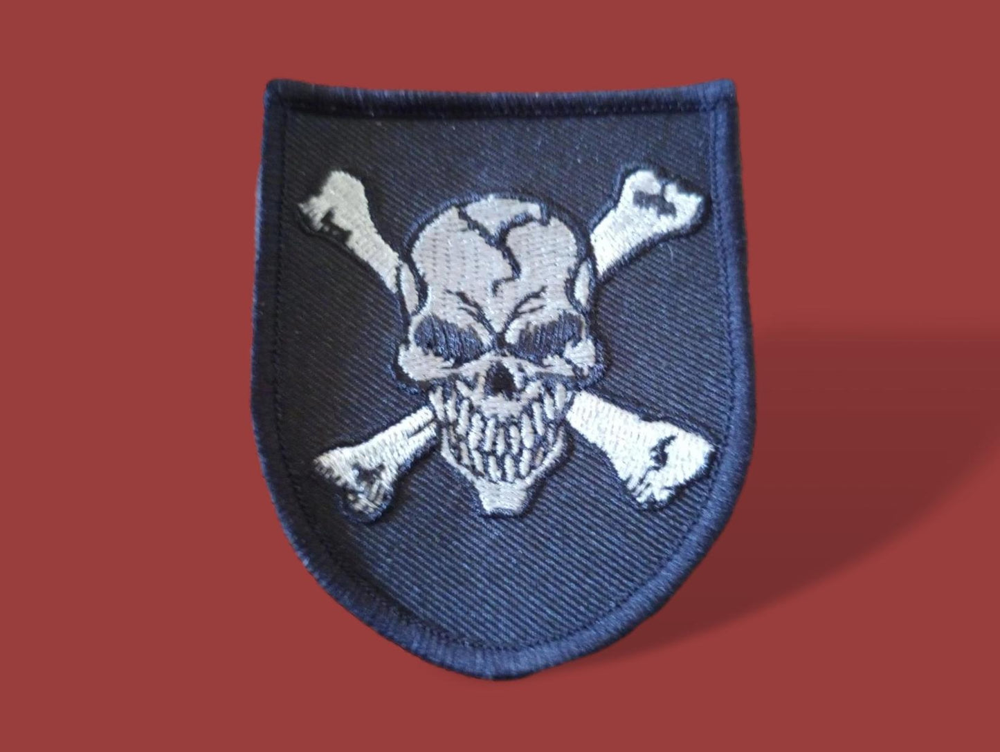 DEATH HEAD SKULL & BONES EMBROIDERED PATCH 2-1/2" X 3" FLASH