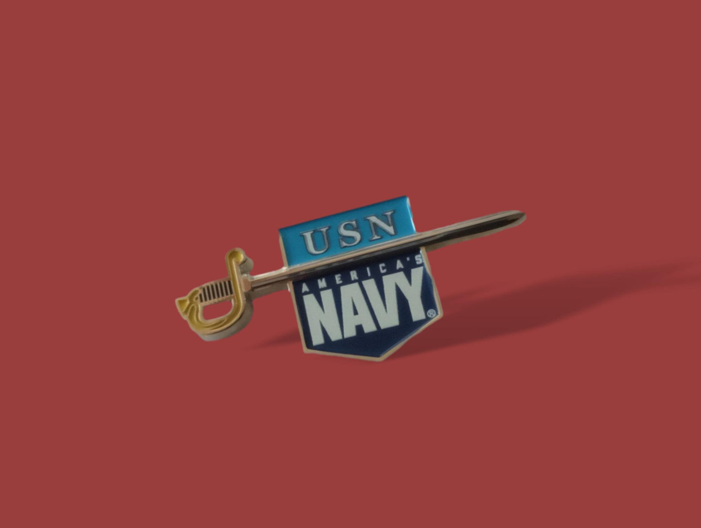 U.S NAVY HAT PIN LAPEL SWORD SABRE SHIELD USN VETERAN AMERICA'S NAVY