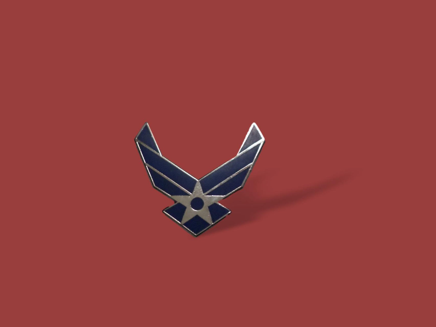 U.S MILITARY BLUE AIR FORCE HAT LAPEL PIN DOUBLE CLUTCH BACK USAF LOGO NEW
