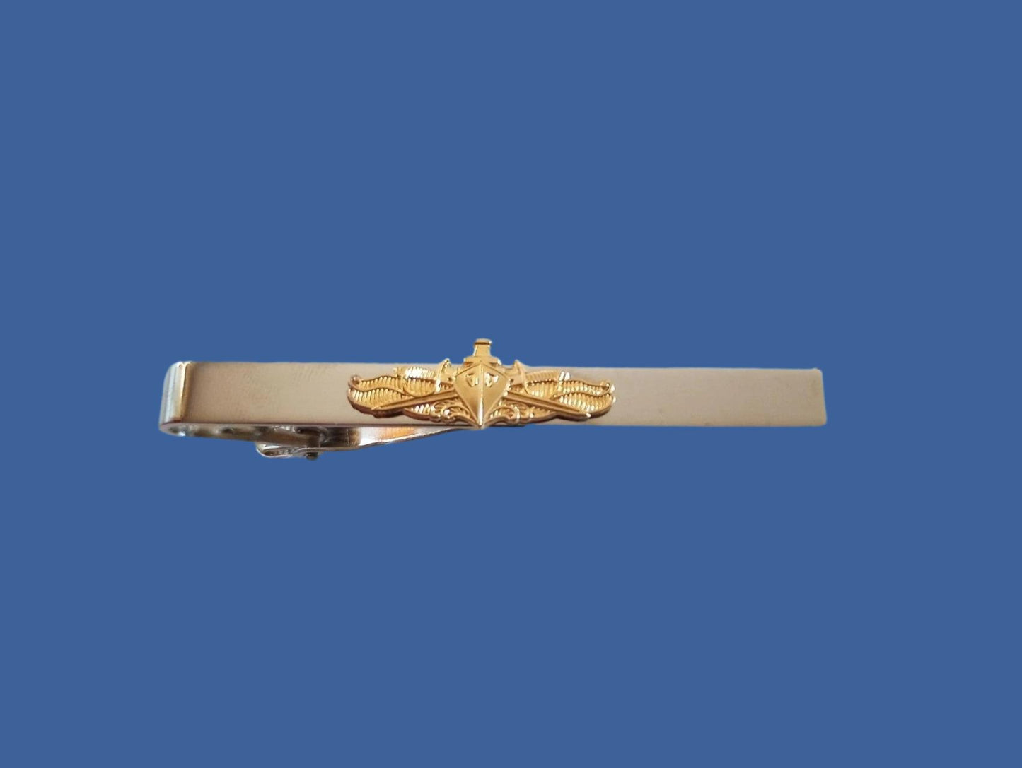 U.S MILITARY NAVY GOLD OFFICERS SURFACE WARFARE TIE BAR U.S.A MADE NEW