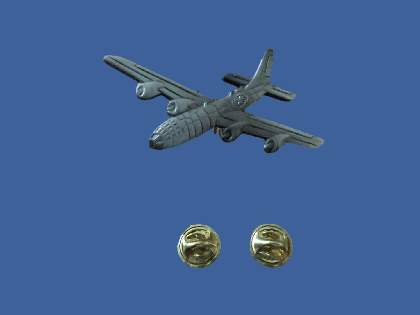 U.S MILITARY B-29 SUPERFORTRESS BOMBER PLANE HAT PIN BADGE DOUBLE CLUTCH BACK