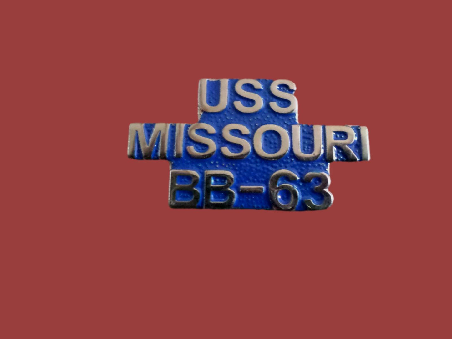 USS MISSOURI BB-63 HAT LAPEL PIN U.S NAVY BATTLESHIP