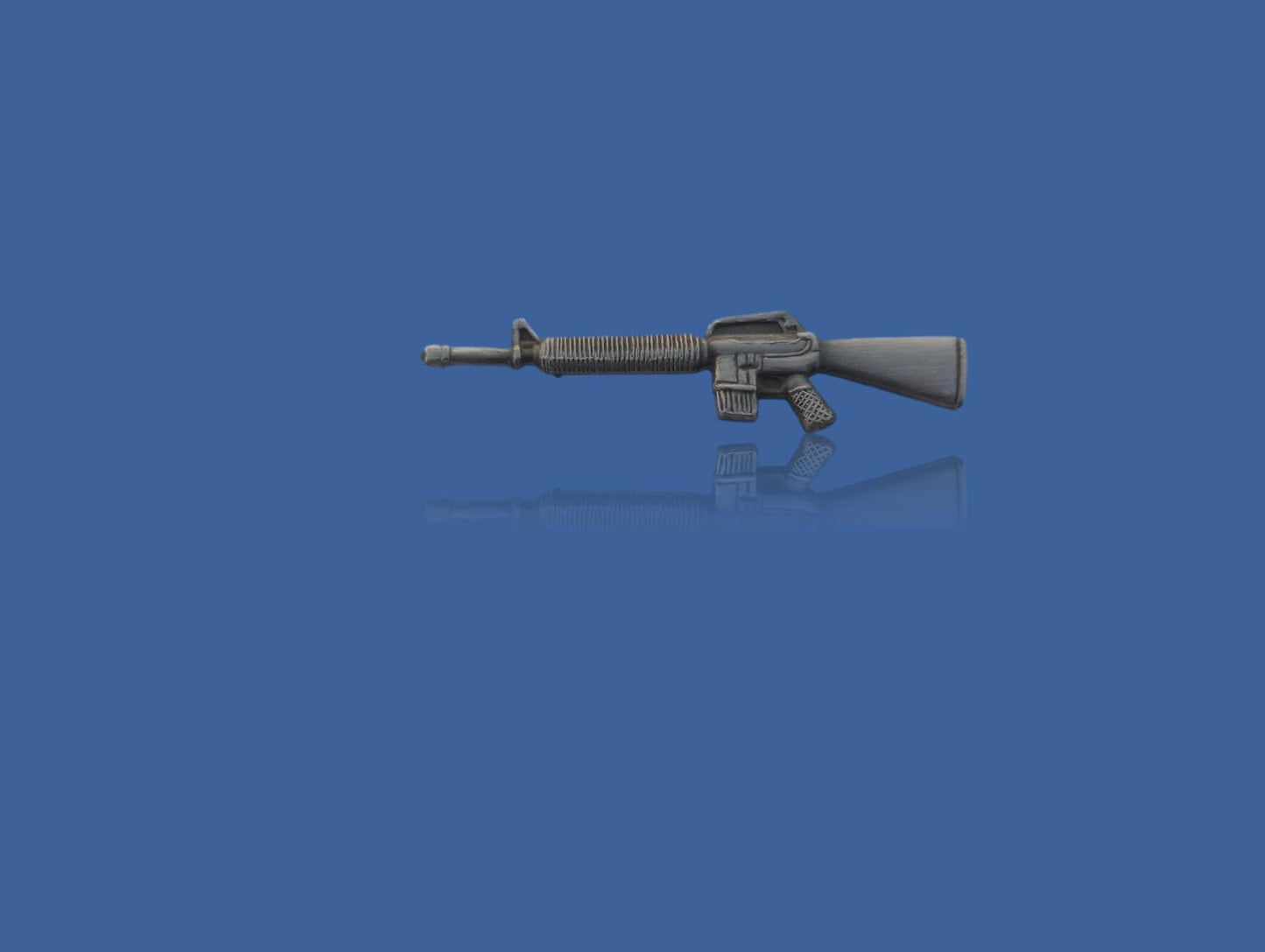 U.S MILITARY M-16  RIFLE HAT PIN LAPEL PIN