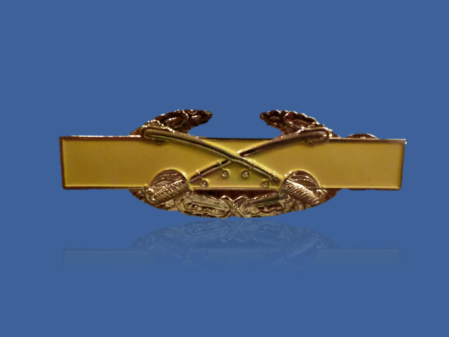 U.S MILITARY COMBAT CAVALRY HAT PIN BADGE DOUBLE CLUTCH BACK CROSSED SWORDS