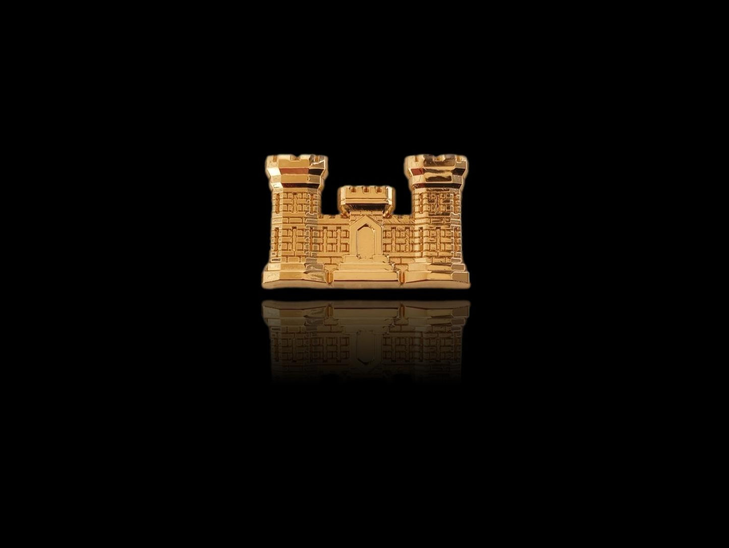 U.S MILITARY ARMY ENGINEERS ESSAYONS PIN  ARMY LAPEL HAT PIN