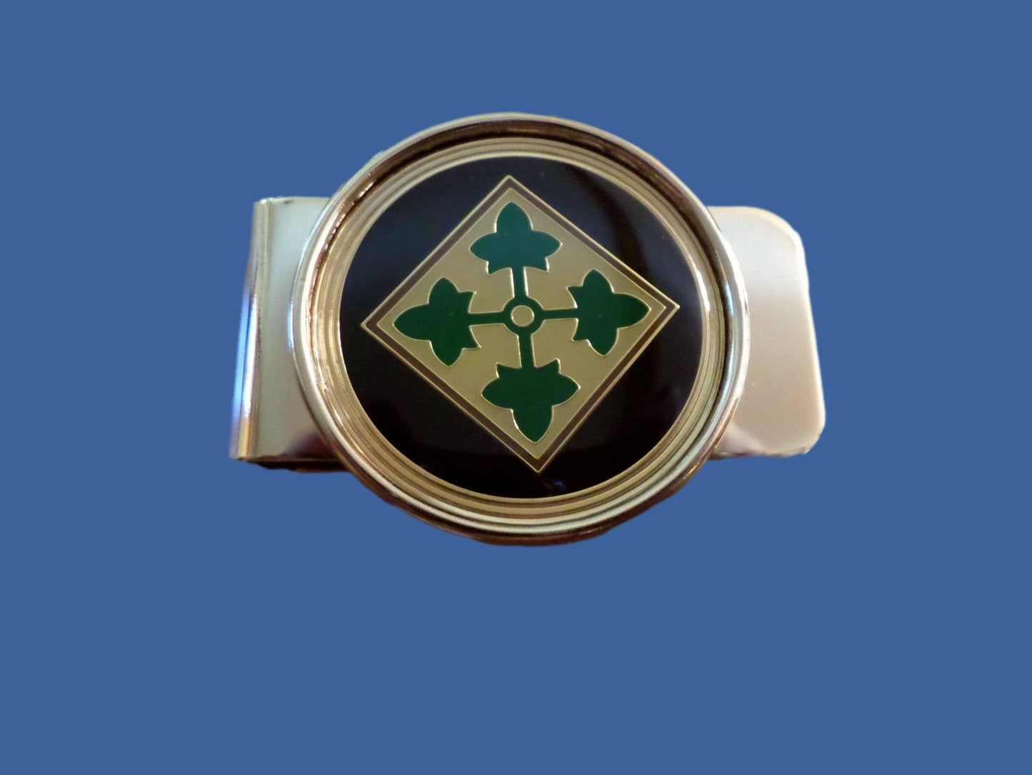 U.S ARMY 4th INFANTRY MONEY CLIP BRASS CONSTRUCTION OFFICIAL ARMY PRODUCT