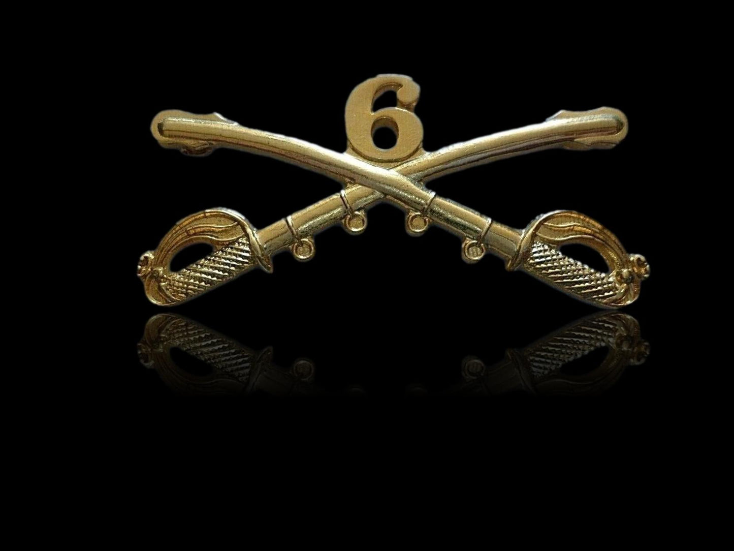 6th CAVALRY SWORDS SABERS  MILITARY HAT PIN CAVALRY REGIMENT BADGE U.S ARMY