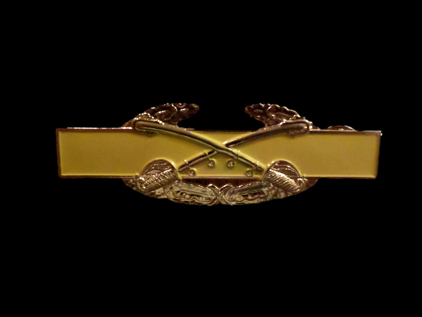 U.S MILITARY COMBAT CAVALRY HAT PIN BADGE DOUBLE CLUTCH BACK CROSSED SWORDS