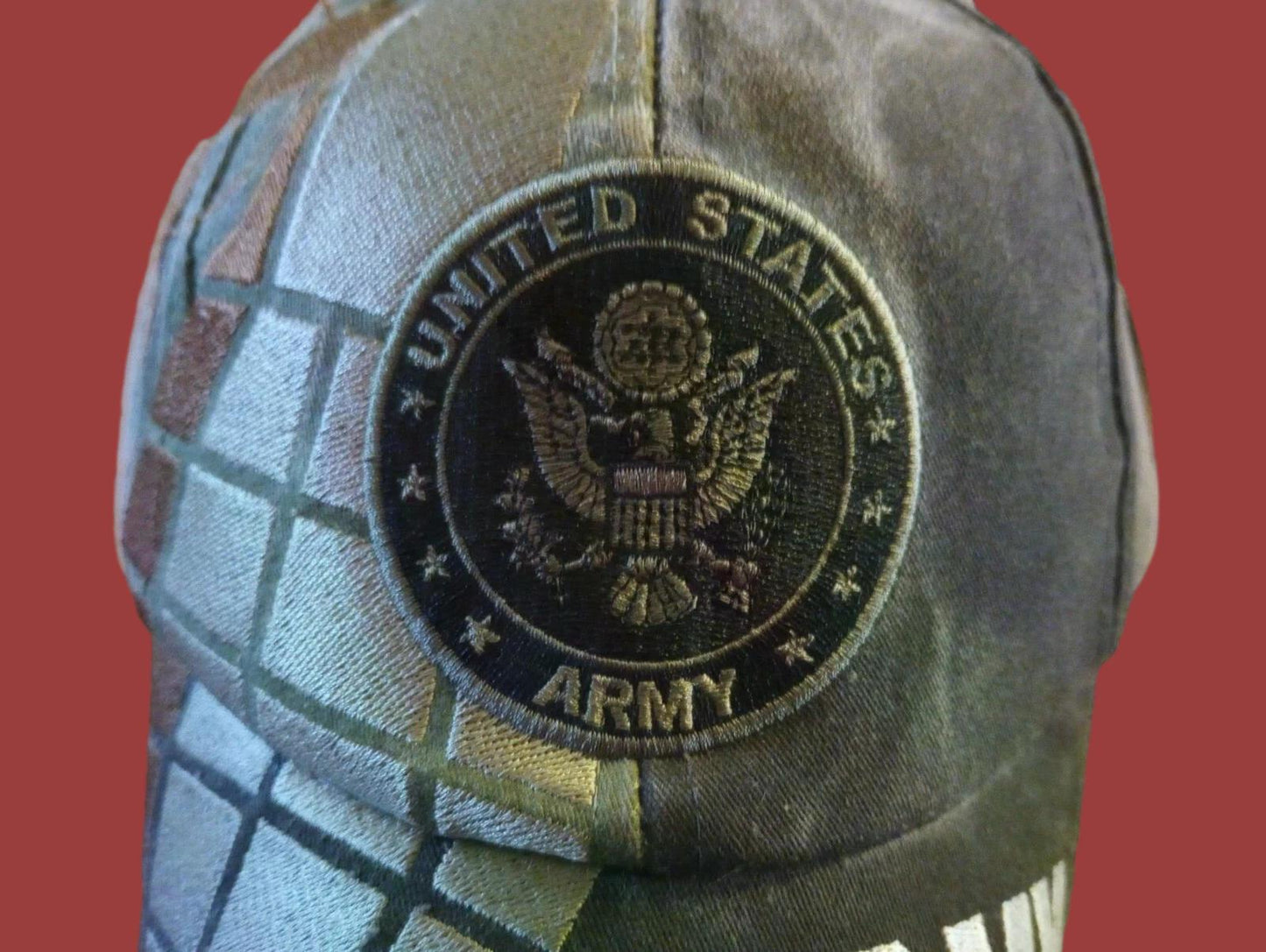 U.S MILITARY ARMY GRENADE HAT BALL CAP EMBROIDERED GRENADE ON FRONT U.S FLAG