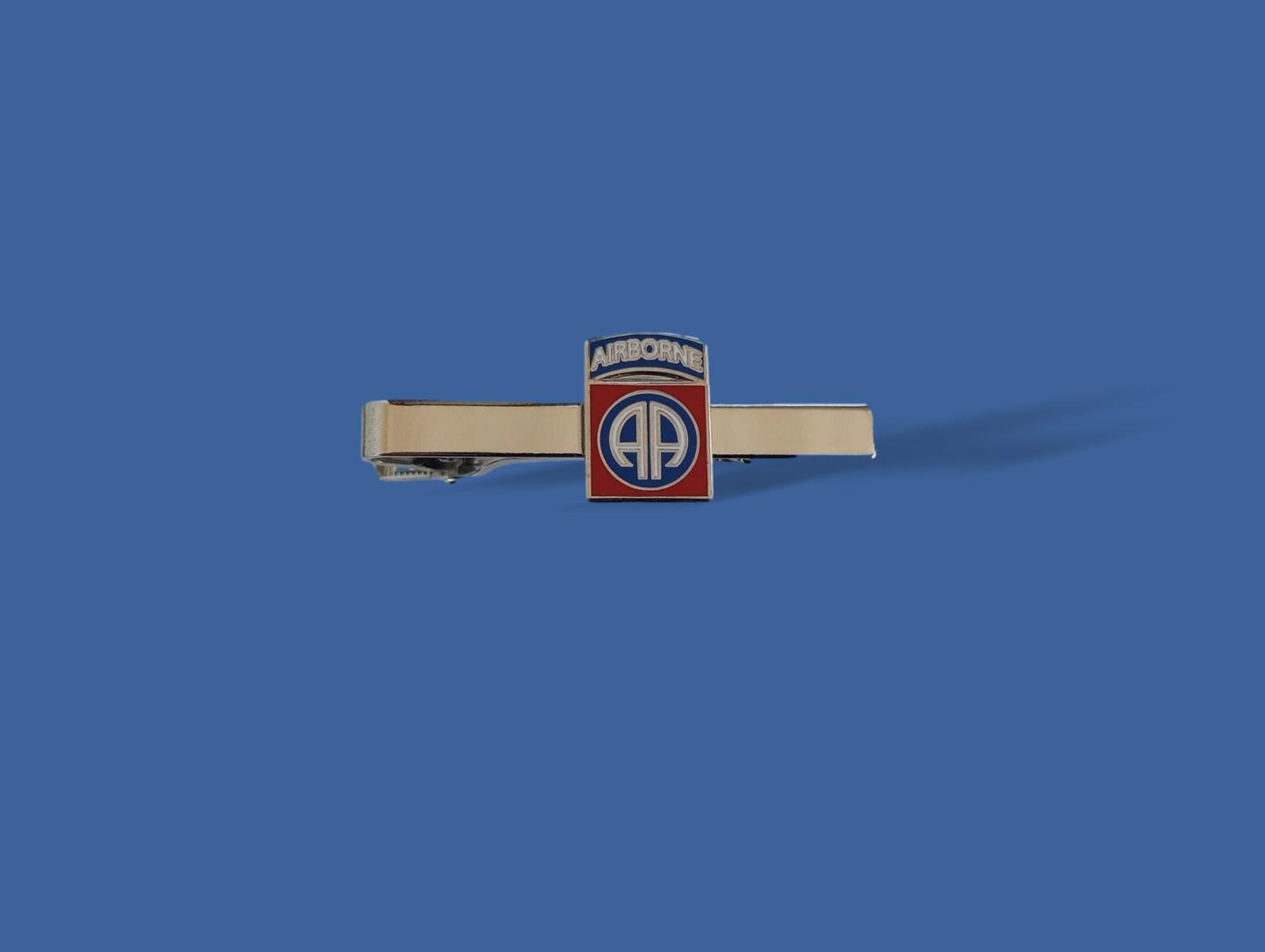U.S MILITARY 82nd AIRBORNE DIVISION TIE BAR TIE TAC MADE IN THE U.S.A