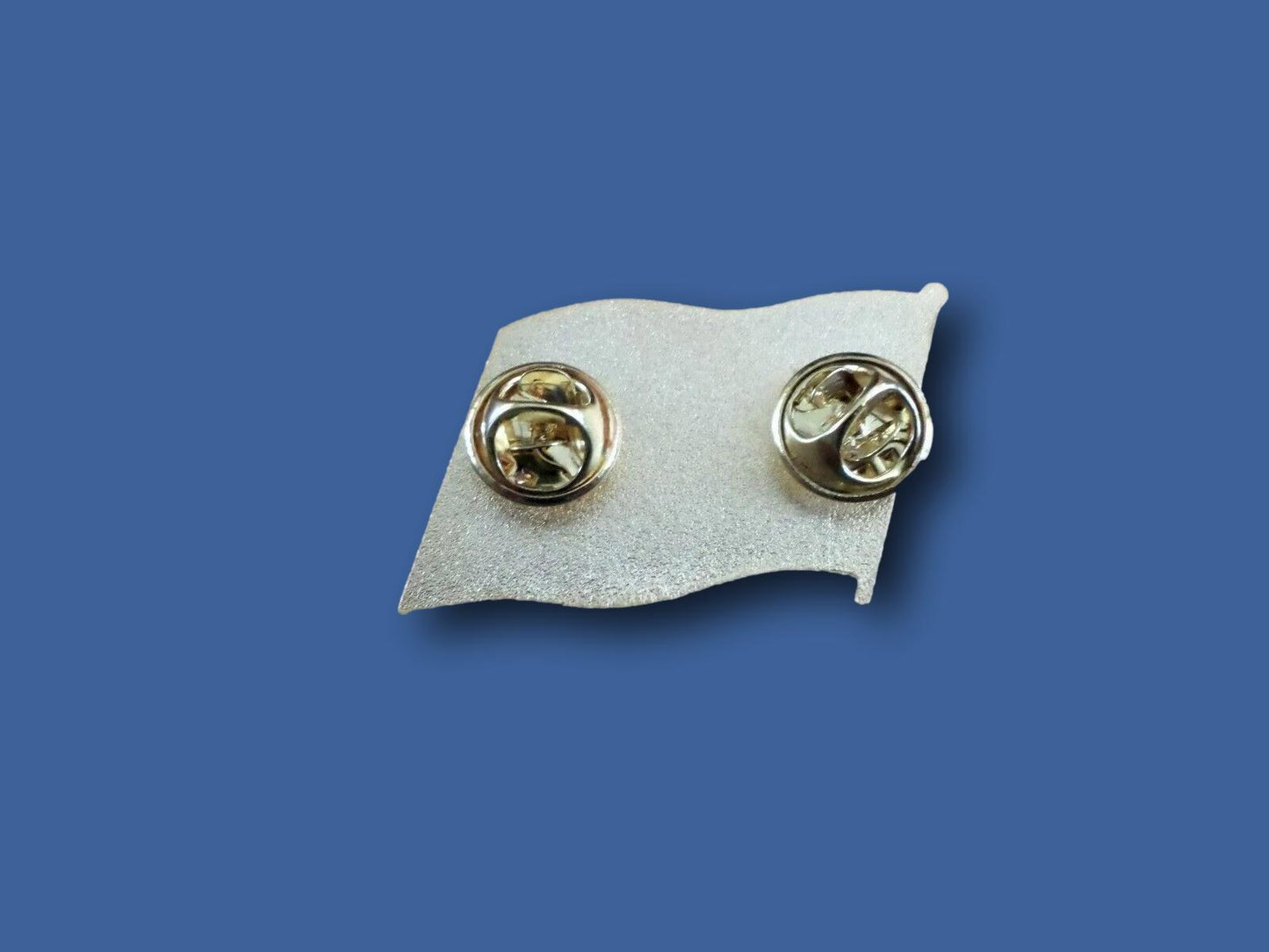 U.S.A AMERICAN FLAG HAT LAPEL PIN DOUBLE POST CLUTCH BACK UNITED STATES PIN