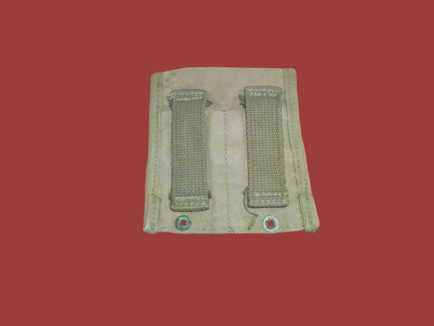 GENUINE WWII U.S MILITARY CARBINE RIFLE MAGAZINE 2 15rd CLIP POUCH. DATED 1944