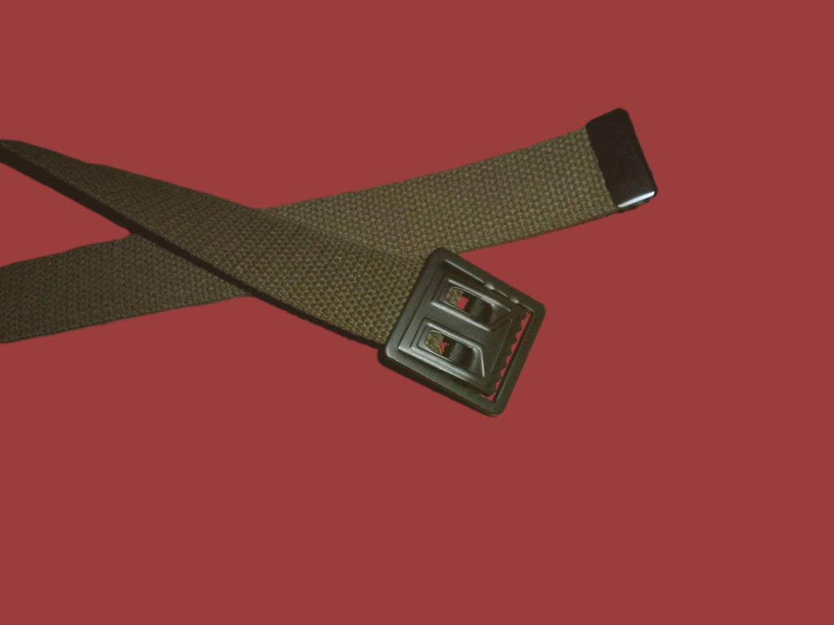 US MILITARY GRADE OD GREEN HEAVY WEB BELT WITH BLACK BUCKLE 54" INCHES USA MADE