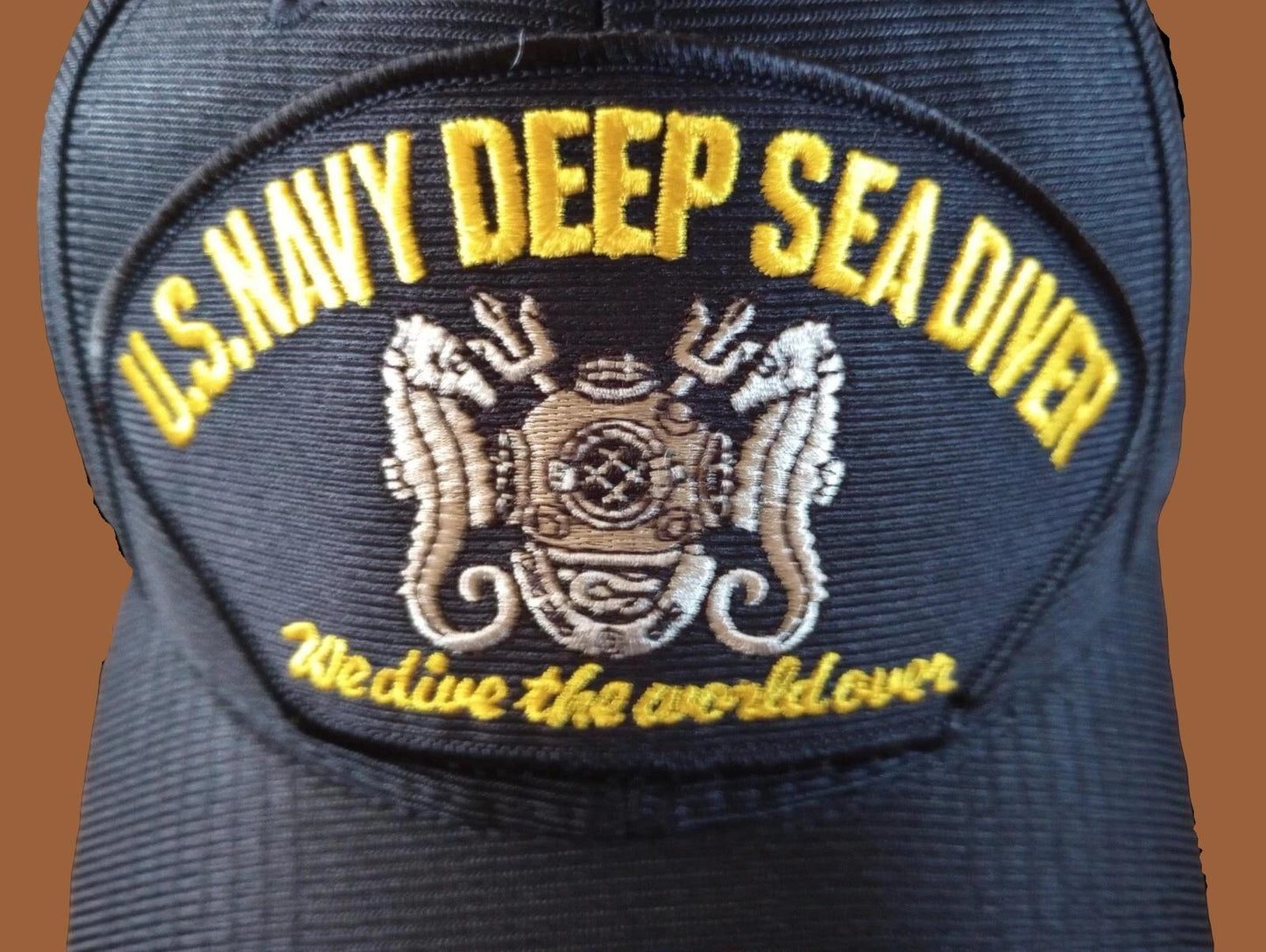 U.S NAVY DEEP SEA DIVER HAT WE DIVE THE WORLD OVER OFFICIAL BALL CAP U.S.A. MADE