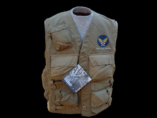 VINTAGE C-1 U.S ARMY AIR FORCE SUSTENANCE SURVIVAL VEST ALPHA INDUSTRIES LARGE