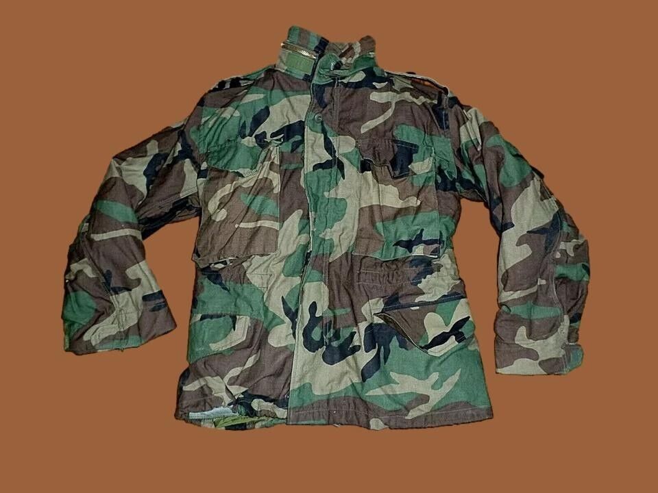 U.S MILITARY ISSUE M-65 FIELD JACKET WITH COLD WEATHER LINER WOODLAND CAMO NEW