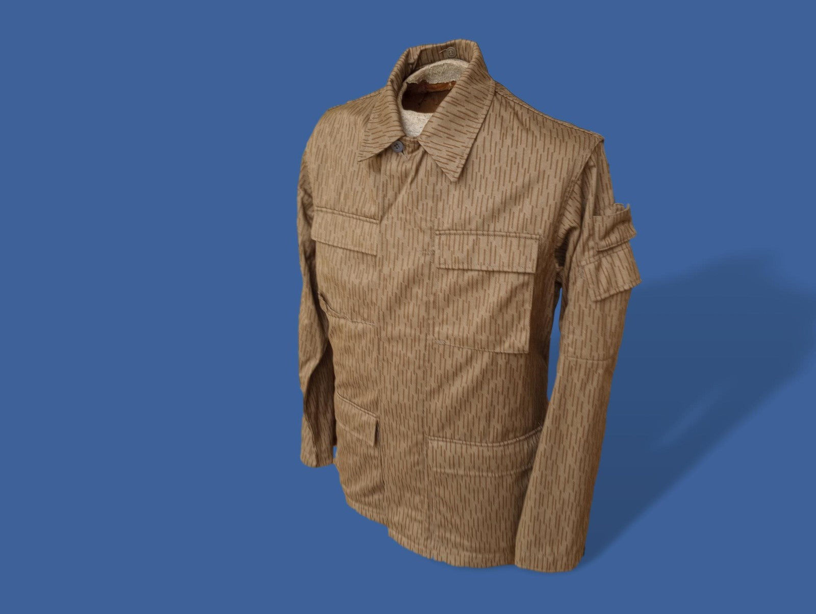 https://i.ebayimg.com/00/s/MTIwNFgxNjAw/z/b98AAeSwuhVqDzOp/$_57.JPG?set_id=880000500F
