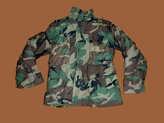 U.S MILITARY ISSUE M-65 FIELD JACKET WITH COLD WEATHER LINER WOODLAND CAMO NEW