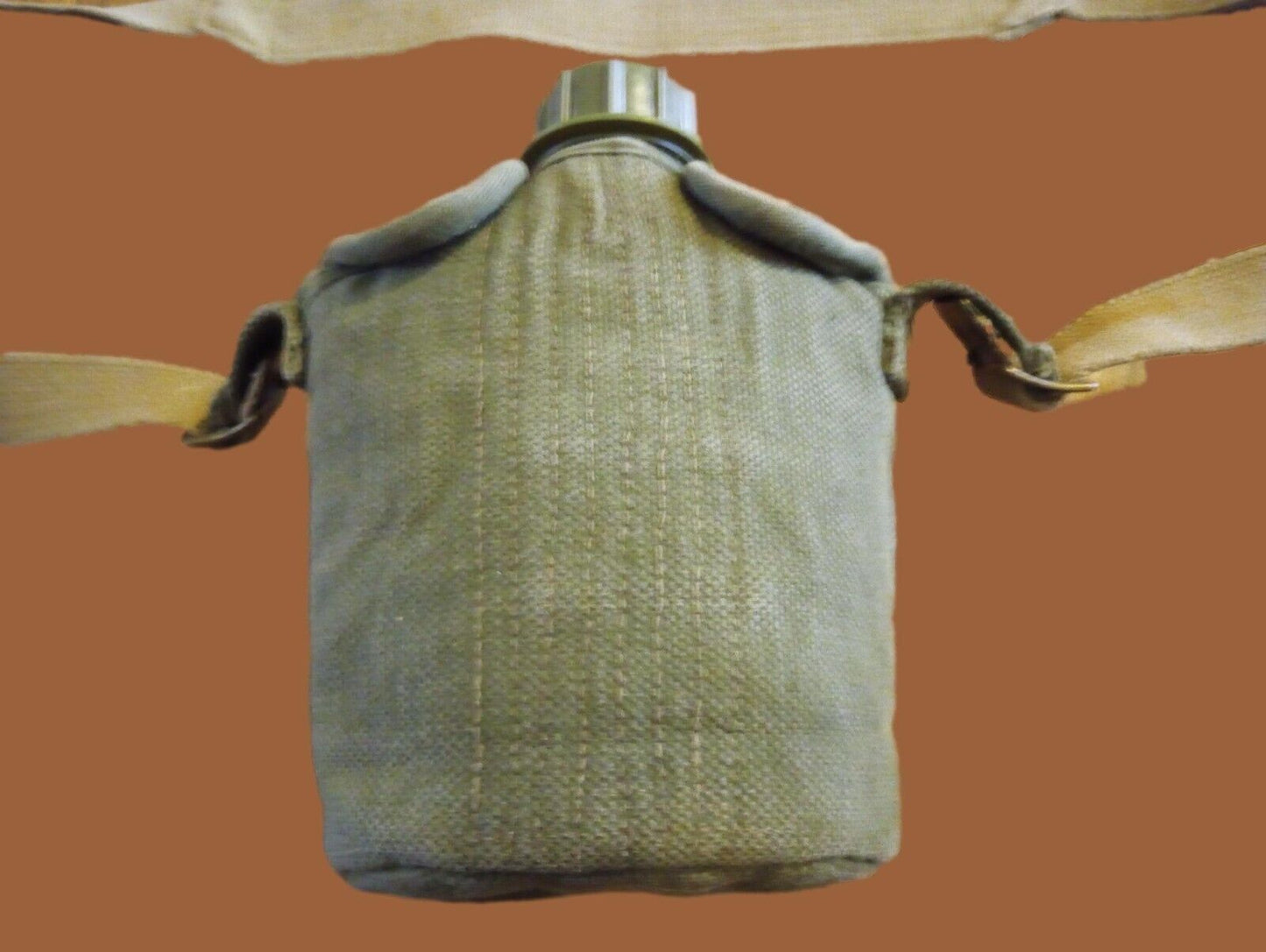 BELGIAN MILITARY ARMY CANTEEN WITH COVER & SHOULDER STRAP NEW CANTEEN