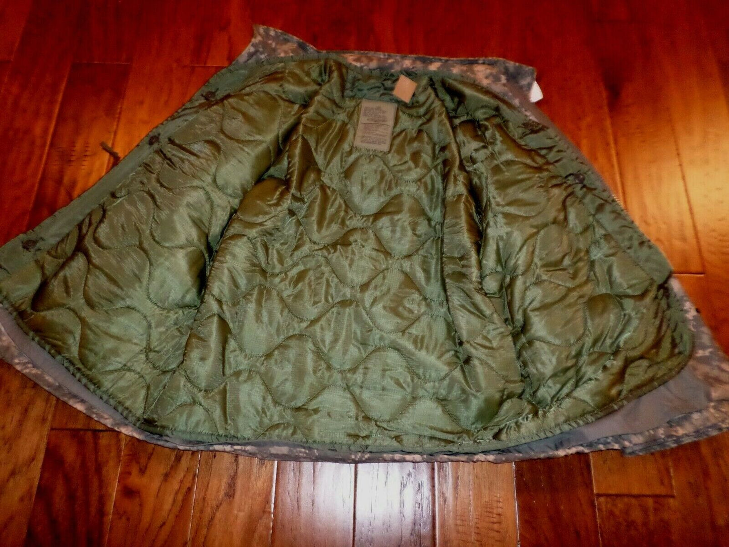 NEW U.S MILITARY ISSUE ACU M-65 FIELD JACKET WITH COLD WEATHER LINER  X-LARGE