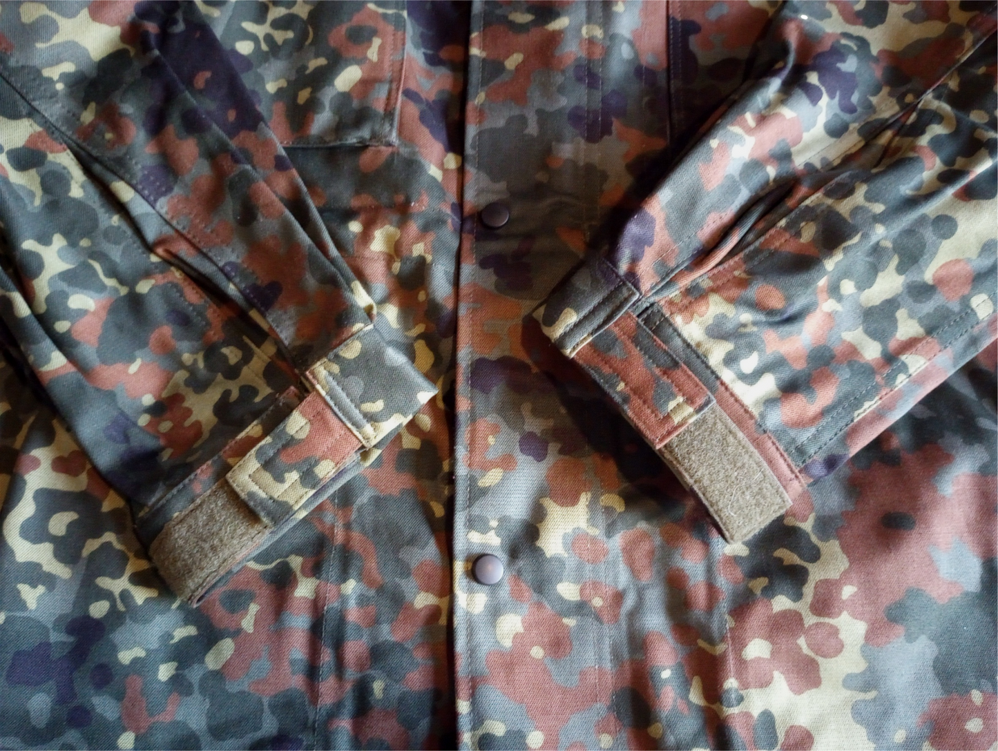 https://i.ebayimg.com/00/s/MTIwNVgxNjAw/z/JGsAAeSweTlpRuwU/$_57.PNG?set_id=880000500F