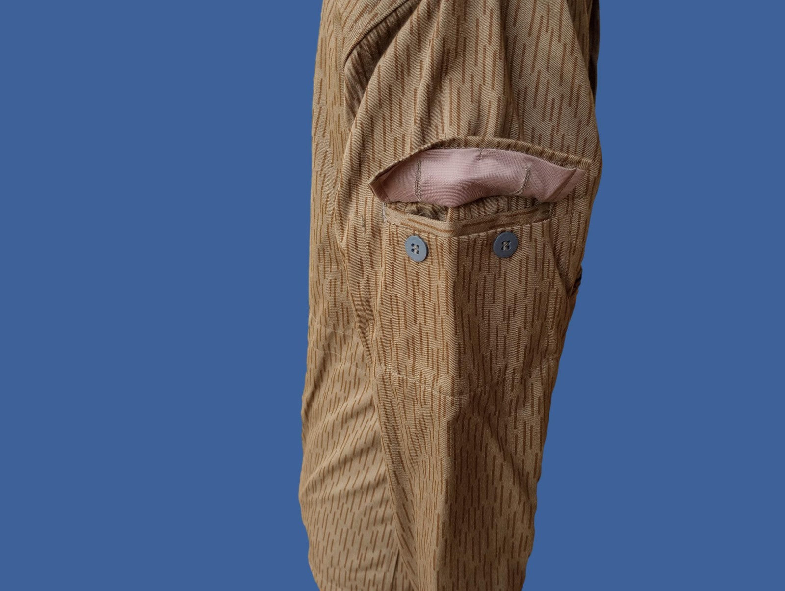 https://i.ebayimg.com/00/s/MTIwNFgxNjAw/z/Cs0AAeSwAU9qDzP6/$_57.JPG?set_id=880000500F