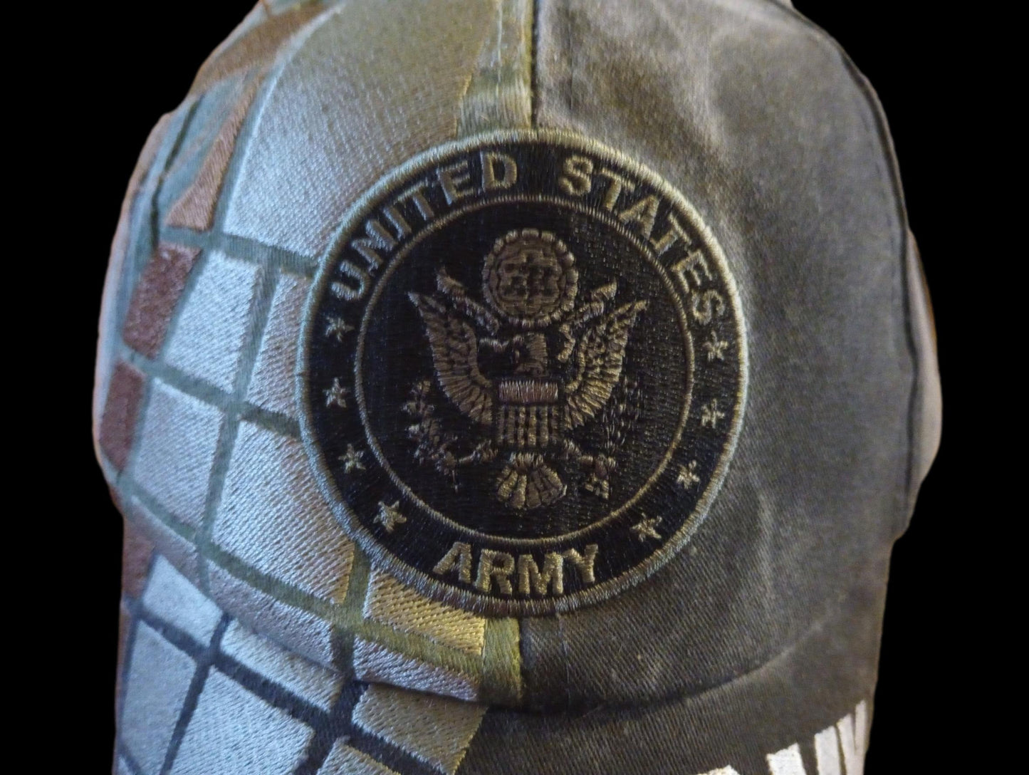 U.S MILITARY ARMY GRENADE HAT BALL CAP EMBROIDERED GRENADE ON FRONT U.S FLAG