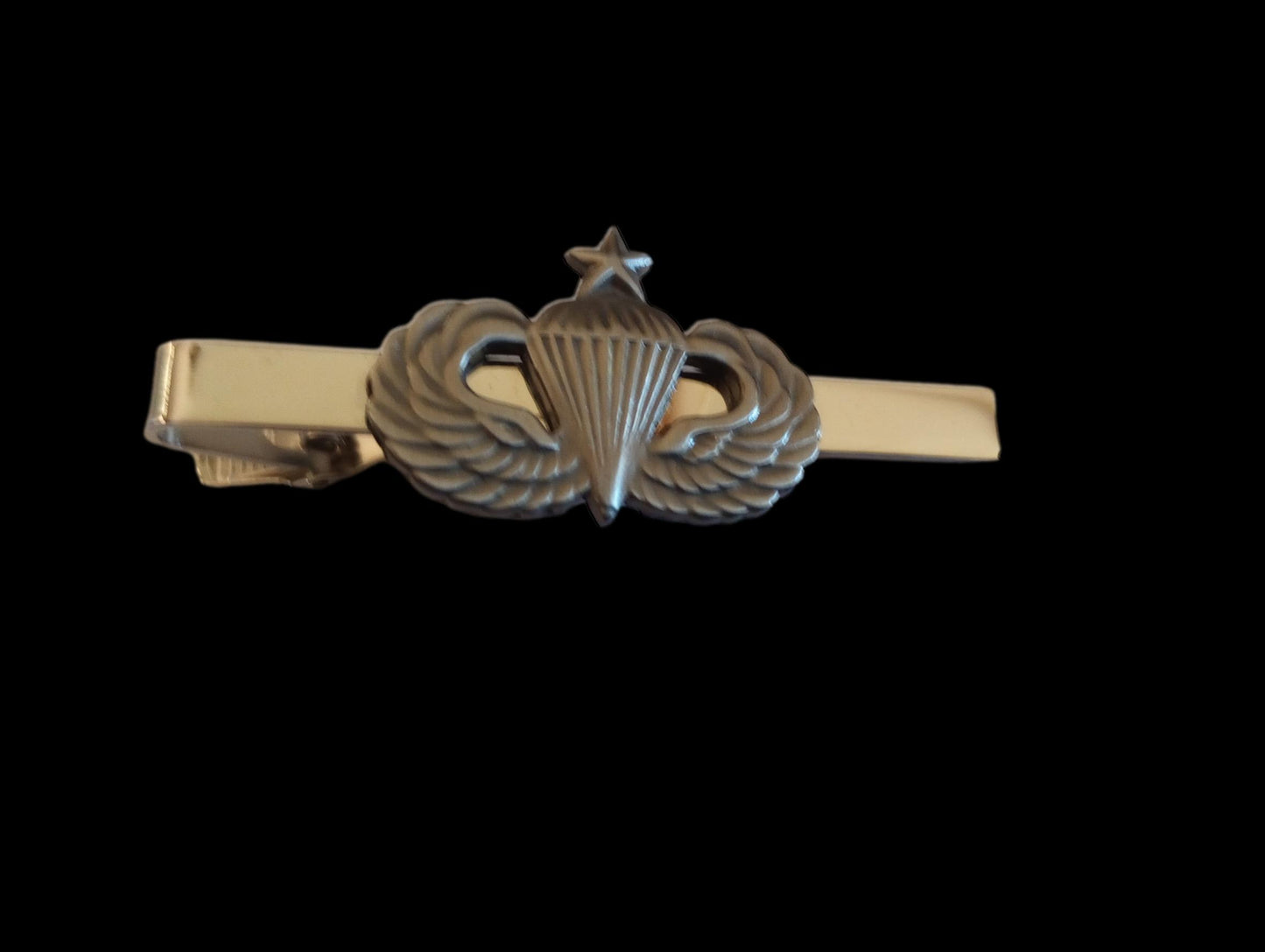 U.S MILITARY ARMY SENIOR PARATROOPER JUMP WINGS TIE BAR TIE TAC U.S.A MADE