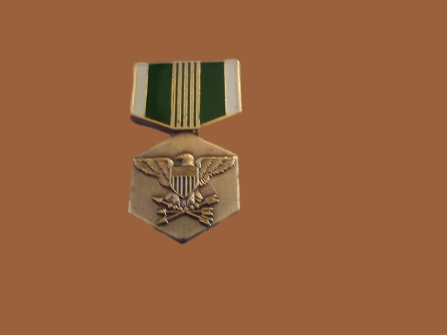 U.S MILITARY ARMY COMMENDATION MEDAL HAT LAPEL PIN MINIATURE SIZE 1 1 ...