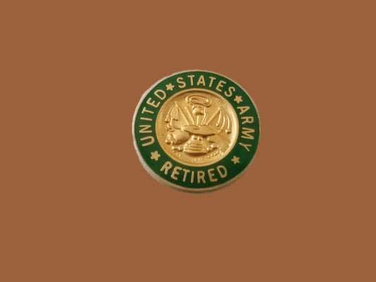 U.S ARMY RETIRED LAPEL PIN USA MADE NEW ON CARDS VINTAGE CLUTCH BACK