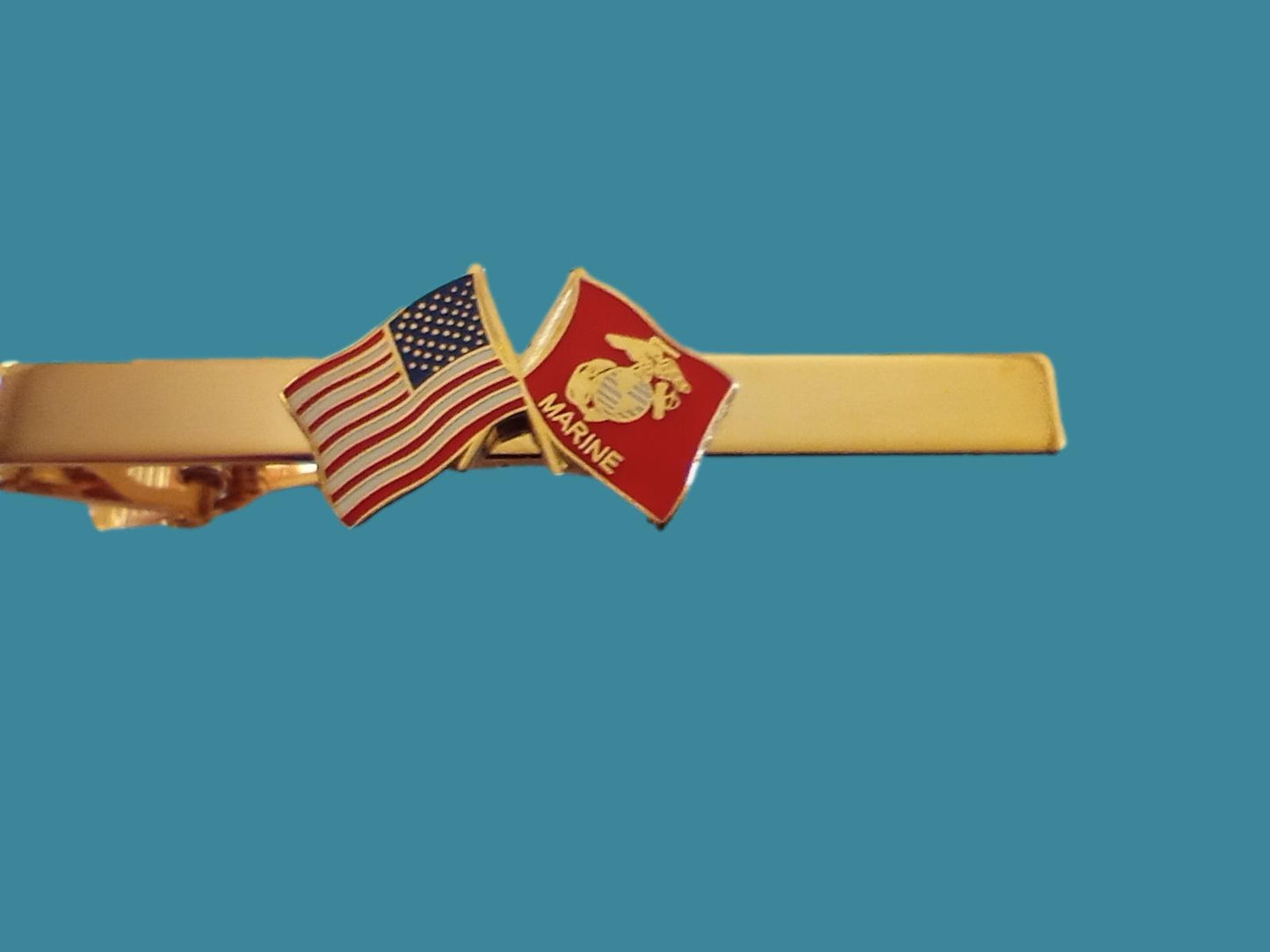 U.S MILITARY MARINE CORPS TIE BAR TIE TAC MARINE CORPS FLAG U.S.A FLAG U.S MADE