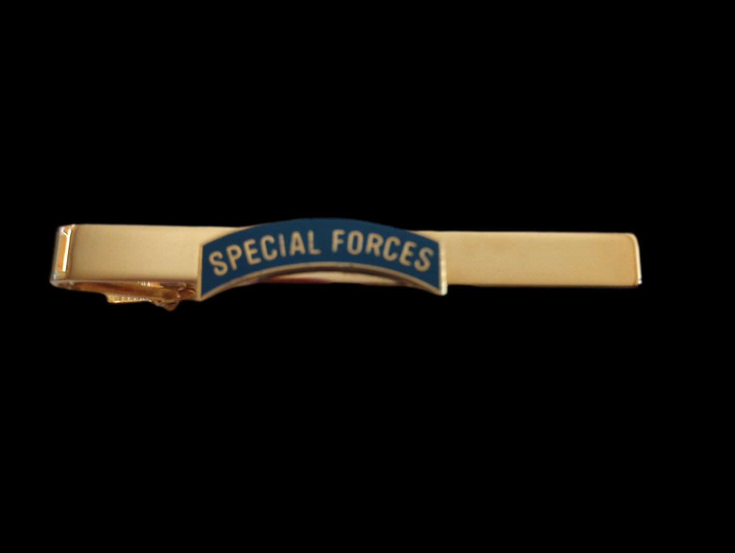 U.S MILITARY ARMY SPECIAL FORCES TIE BAR TIE TAC  CLIP ON U.S.A MADE