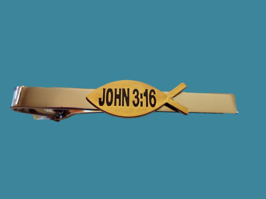 JOHN 3;16 VERSE WITH FISH TIE BAR TIE TAC  U.S.A MADE CLIP ON STYLE SILVER BAR