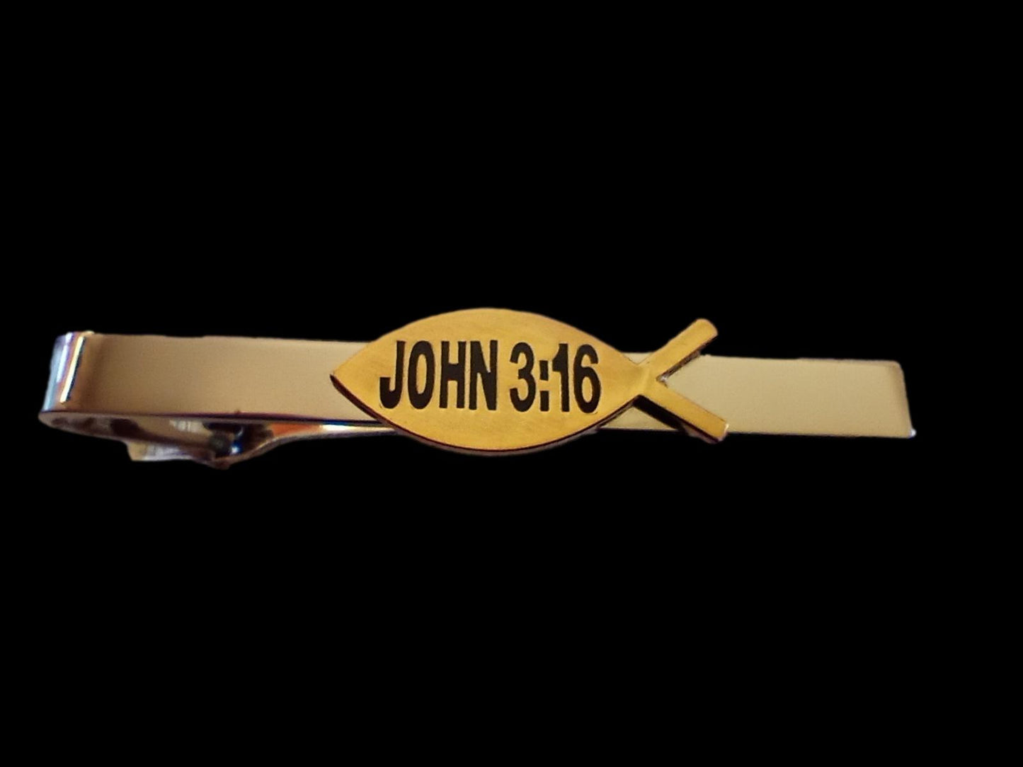 JOHN 3;16 VERSE WITH FISH TIE BAR TIE TAC  U.S.A MADE CLIP ON STYLE SILVER BAR