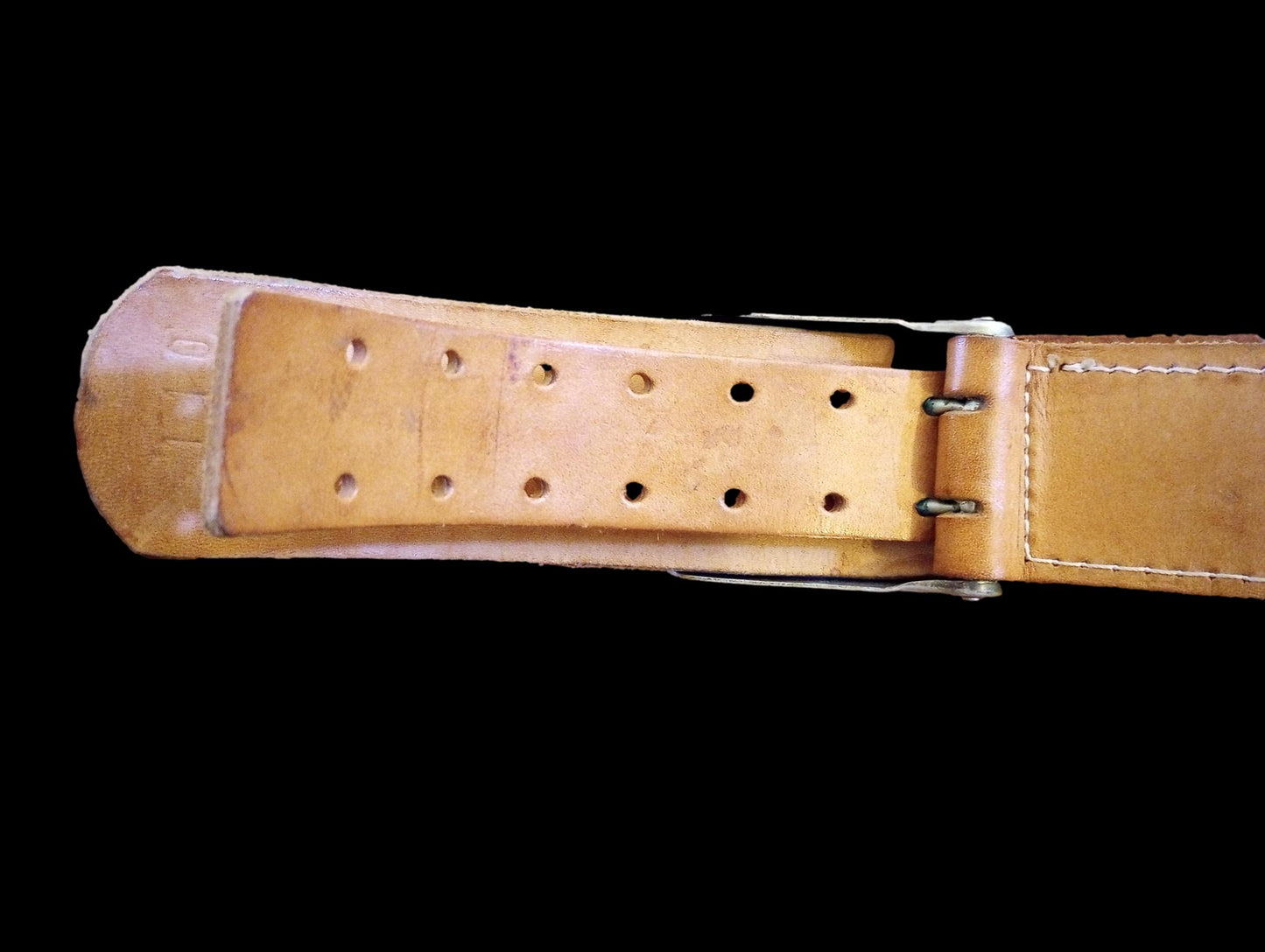 POST WAR WEST GERMAN ARMY BW LEATHER BELT + BUCKLE SIZE LARGE 110CM 42" INCHES