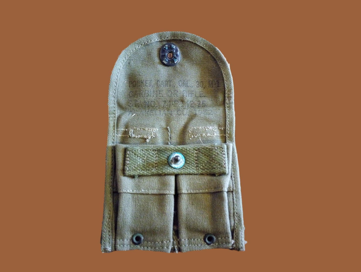 GENUINE U.S MILITARY ISSUE CARBINE 30 CALIBER CLIP POUCH DATED 1952 CANVAS