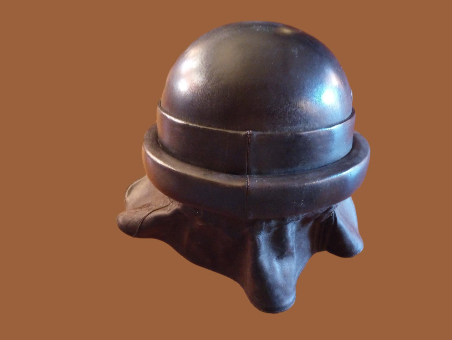 WWII OR POST WAR M-35 ITALIAN MILITARY LEATHER TANKERS HELMET ORIGINAL 1964