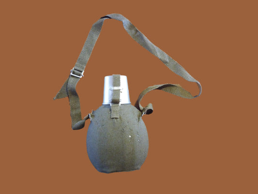 WWII ITALIAN MILITARY MOUNTAIN TROOPS CANTEEN. NORTH AFRICA ENGINEER CANTEEN